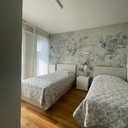 Stej Palace- Solo Per Famiglie- Walterigato * Lido di Jesolo