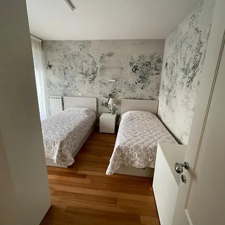 Apartment Stej Palace- Solo Per Famiglie- Walterigato *